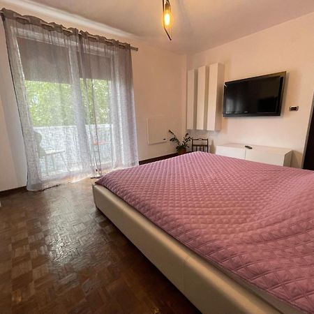 Apartament Centru Vechi Craiova Esterno foto