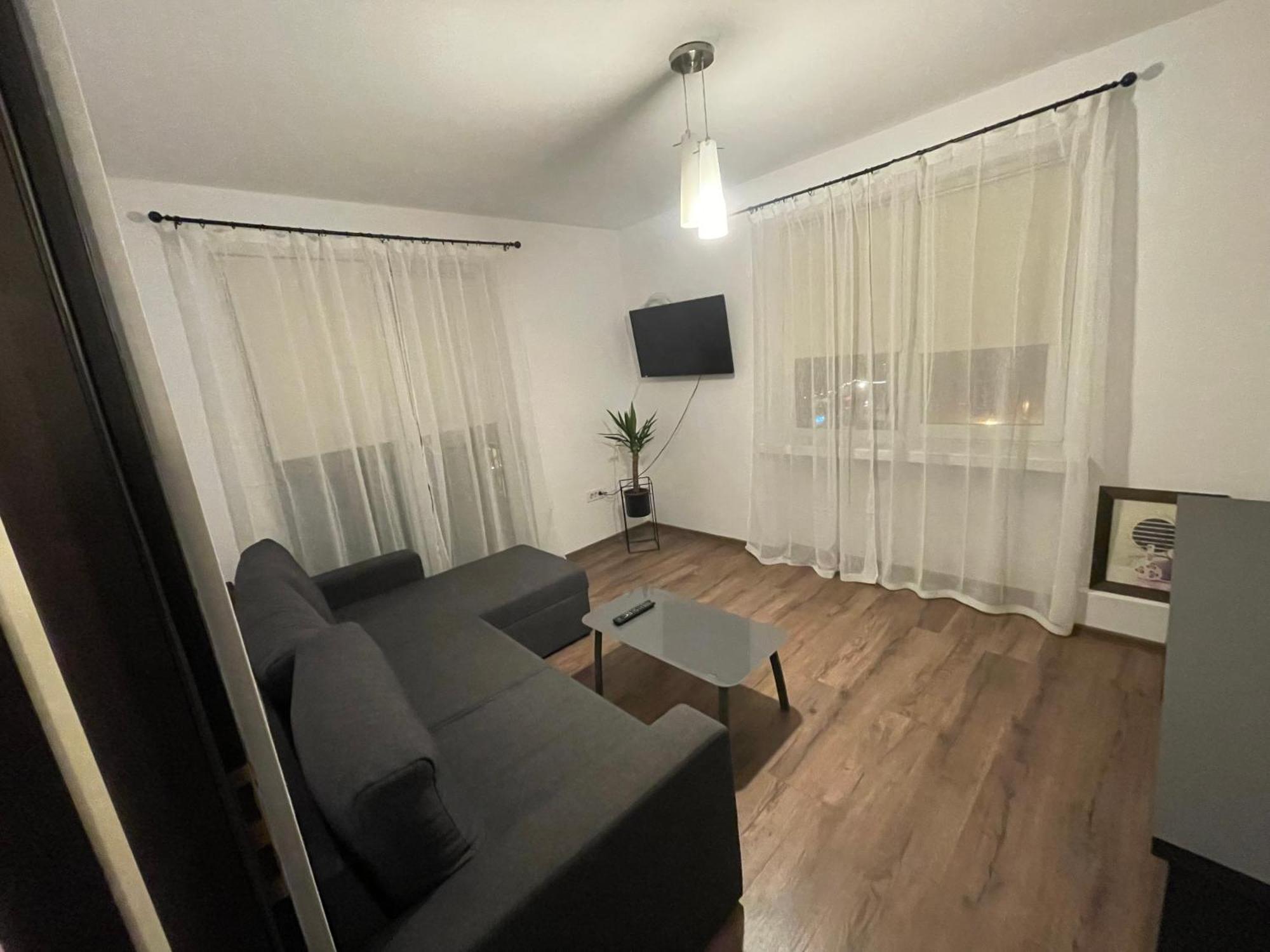 Apartament Centru Vechi Craiova Esterno foto